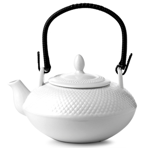 Oriental Tea Pot 35oz / 1ltr
